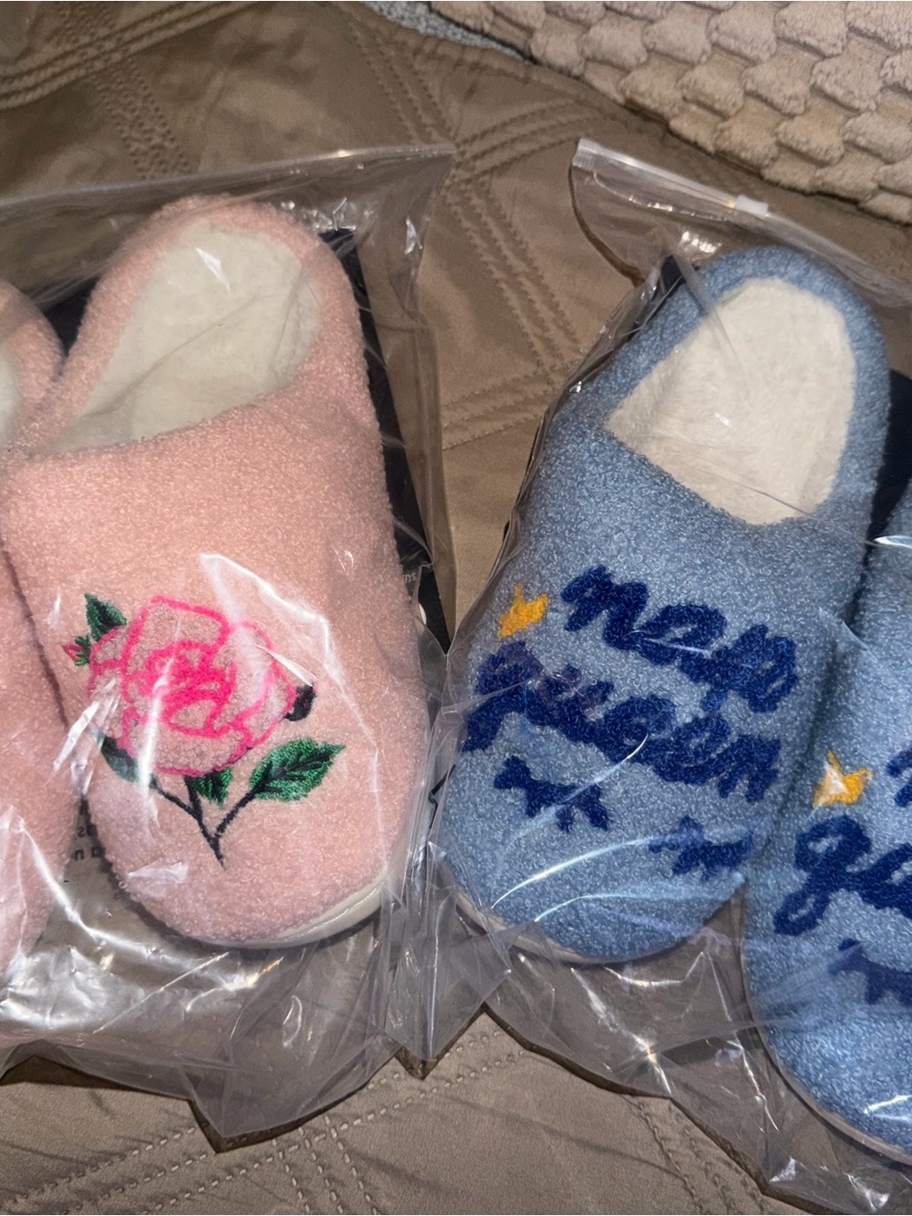 Cozy Floral Pink Women's Slipper Socks